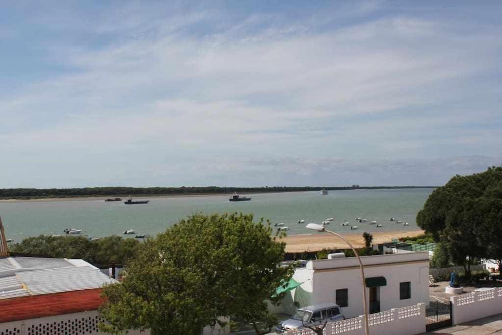 Monkeys Apartments Sanlucar Beach Relax Sanlúcar de Barrameda Eksteriør billede